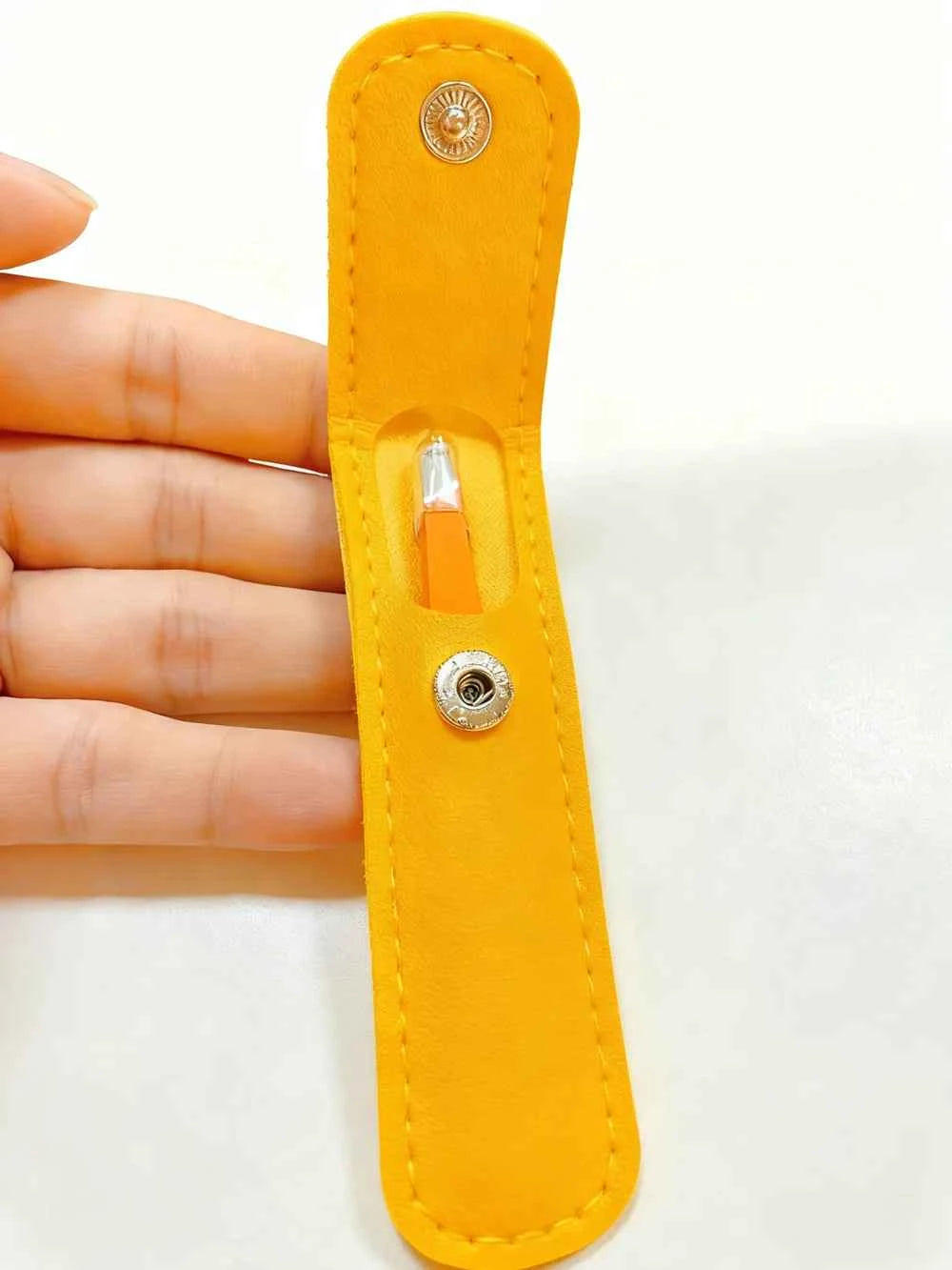 Colorful Eyebrow Tweezers