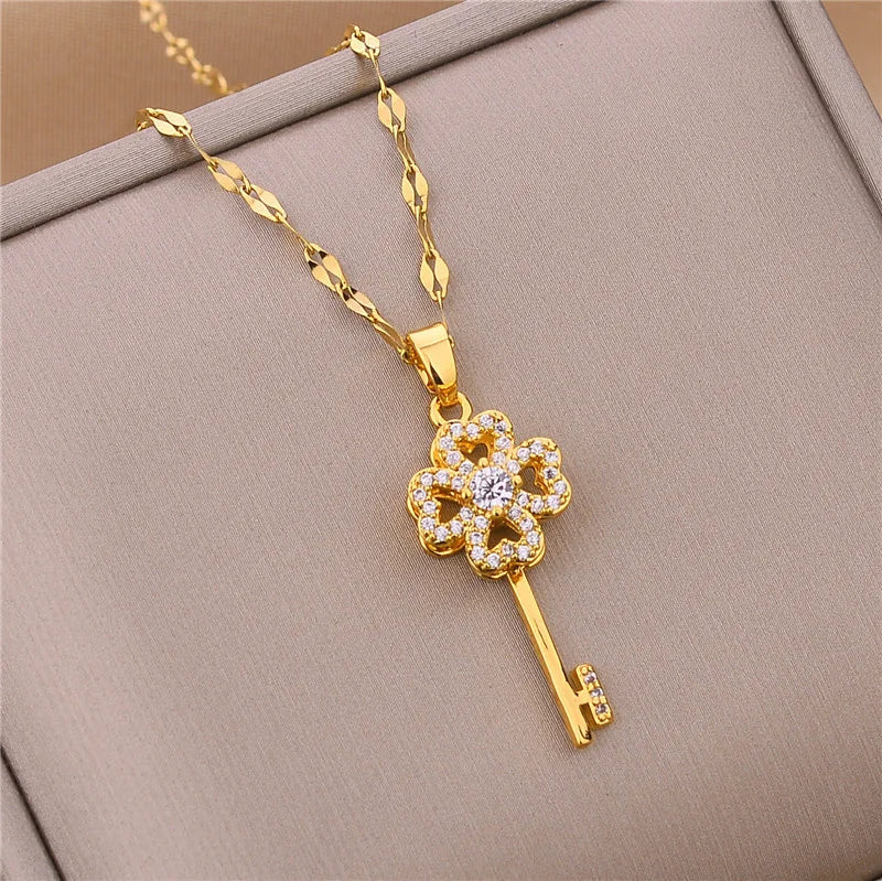 New Light Luxury Zircon Crystal Stainless Steel Necklace for Women - Korean Fashion Sweet Sexy Clavicle Chain Jewelry