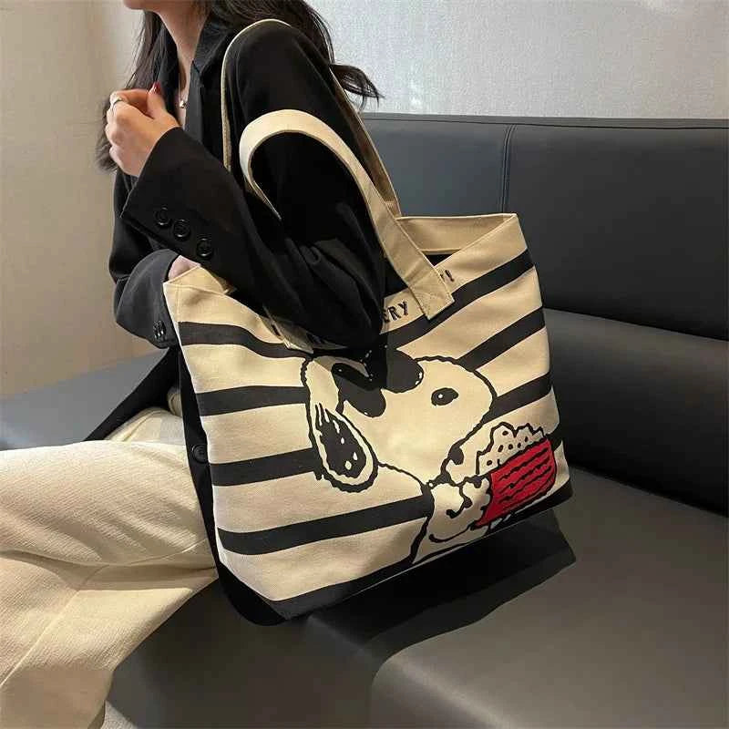 Disney Snoopy Large Capacity Cute Bag for All Your Essentials