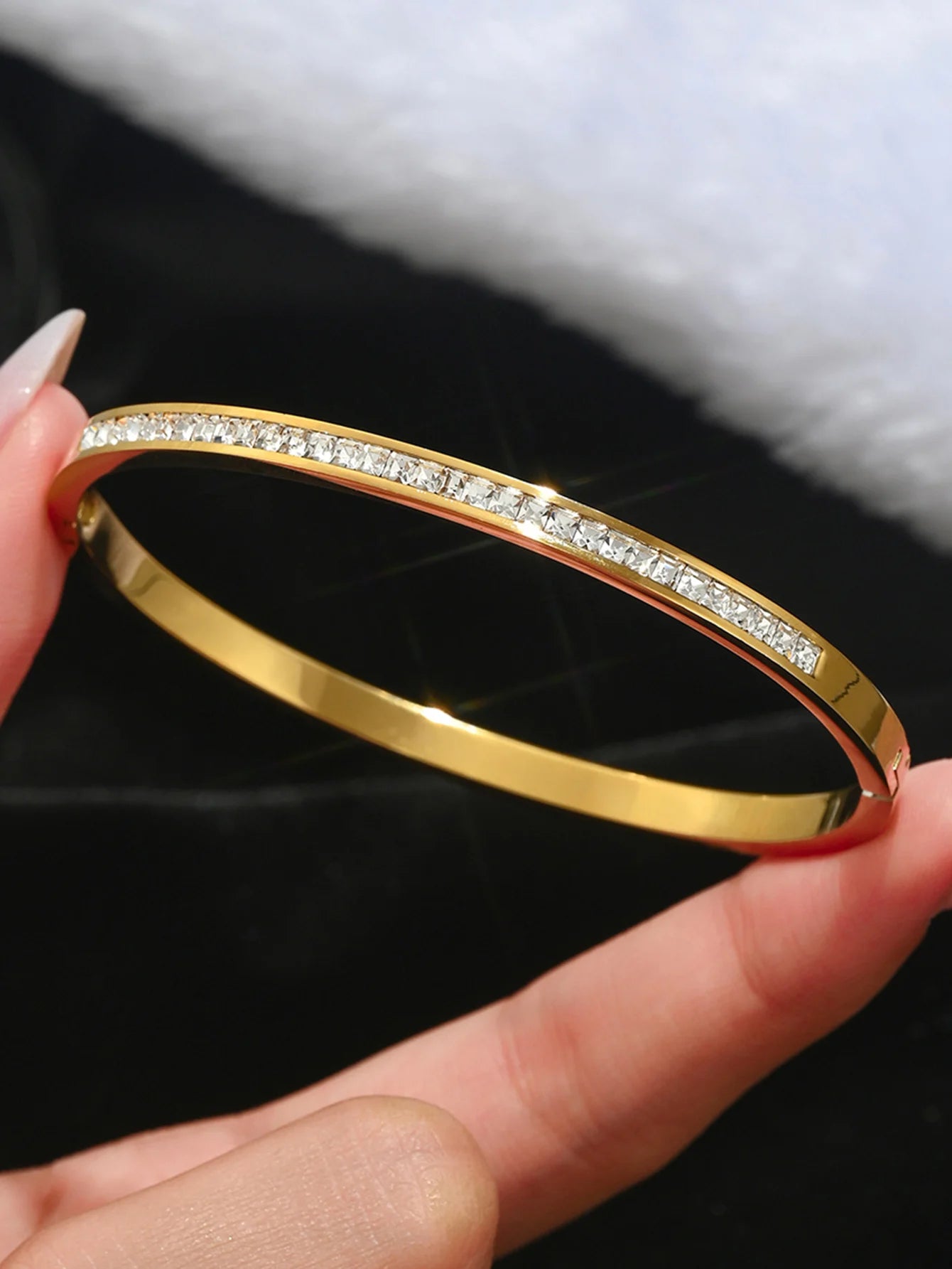 Stainless Steel Four-Leaf Clover Bracelet - Fashion Women's Nail Bangle Gold Bangles