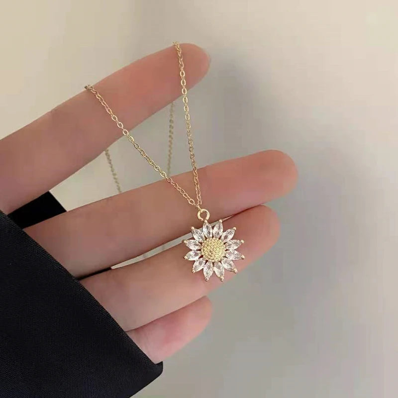 New Light Luxury Zircon Crystal Stainless Steel Necklace for Women - Korean Fashion Sweet Sexy Clavicle Chain Jewelry