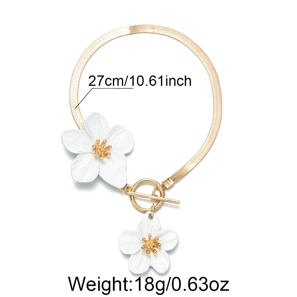 Summer Bohemian Flower Anklet for Women - White Yellow Charm Foot Chain Jewelry for Beach Vacation and Daily Wear