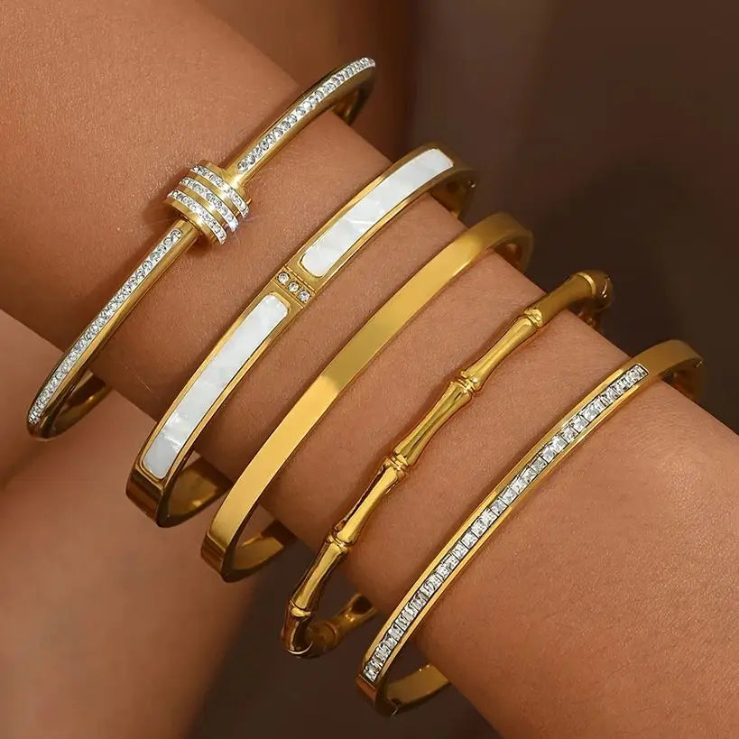 Stainless Steel Four-Leaf Clover Bracelet - Fashion Women's Nail Bangle Gold Bangles