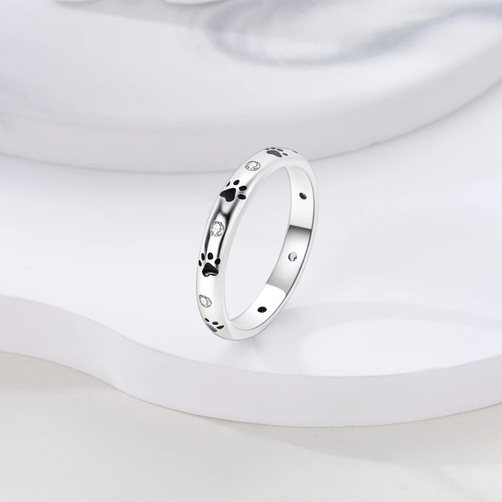 Silver-Plated Daisy Ring - Luxury Stackable Fine Jewelry for Any Occasion