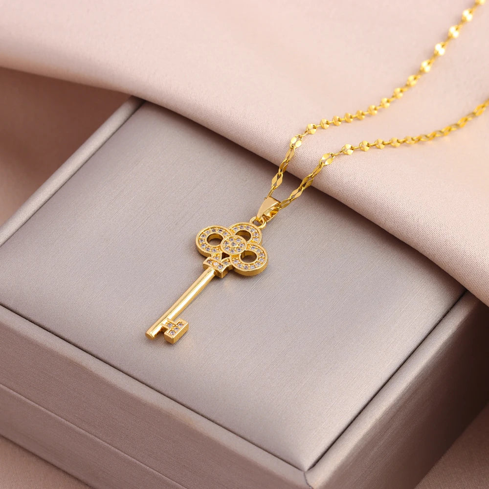New Light Luxury Zircon Crystal Stainless Steel Necklace for Women - Korean Fashion Sweet Sexy Clavicle Chain Jewelry