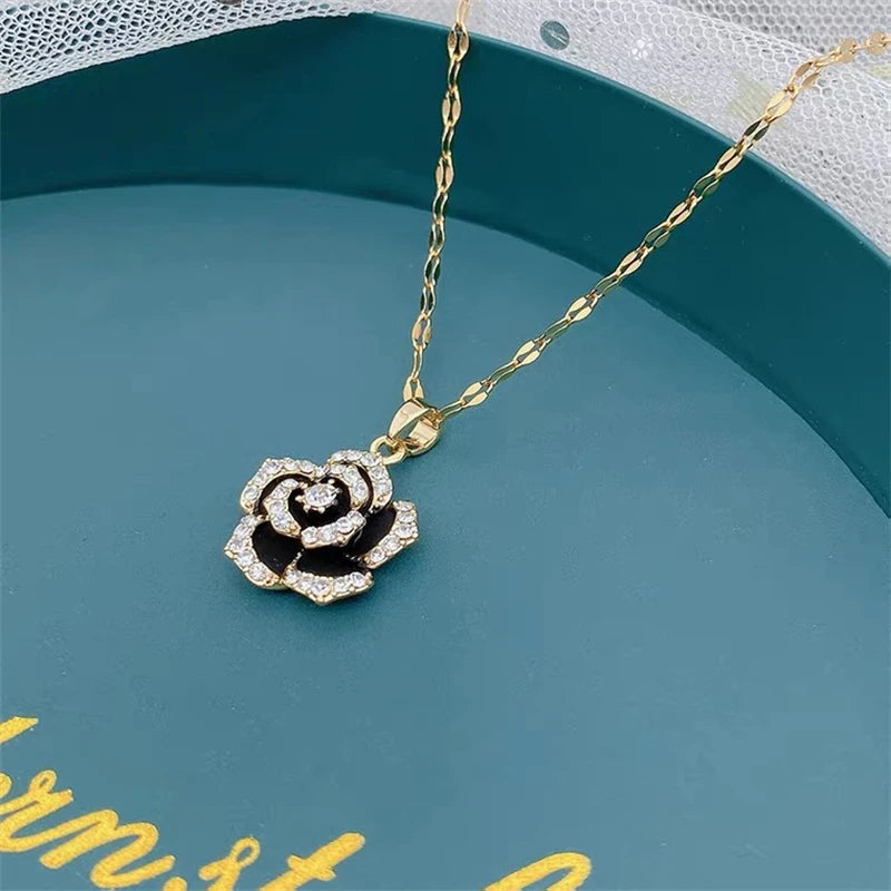New Light Luxury Zircon Crystal Stainless Steel Necklace for Women - Korean Fashion Sweet Sexy Clavicle Chain Jewelry