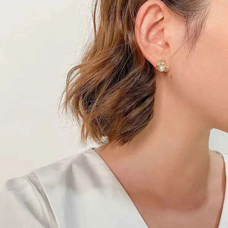 Silver Bee Pearl Stud Earrings