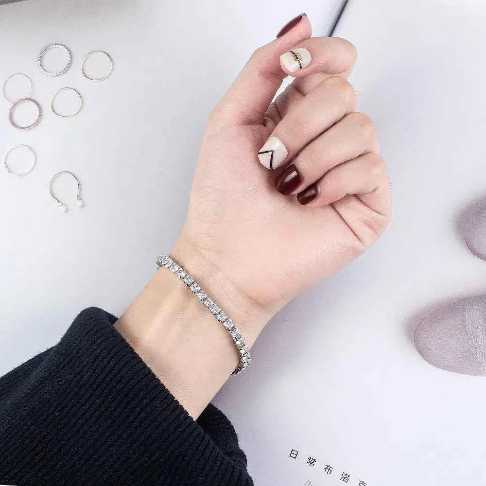 Lihong S925 Sterling Silver Tennis Bracelet with Zirconia - Stylish 4mm Charm Jewelry for Women, Perfect for Engagement or Wedding (16-20cm)