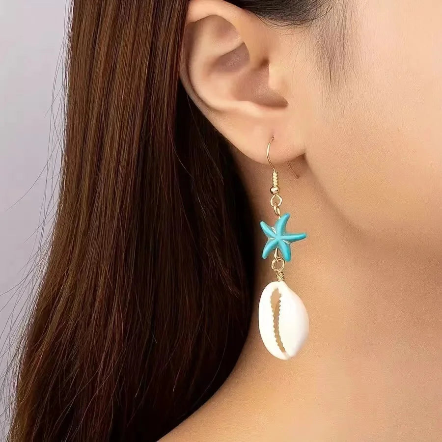 Fashion Delicate Gold Plated Flower Earrings with Irregular Back Design - High Quality Cream Flower Earrings, Perfect Family Gift